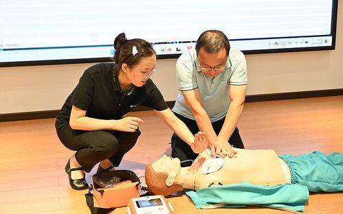 国产精品情侣,演绎浪漫时光