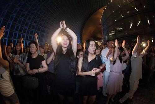 午夜国产福利看片,国产福利片中的情感与艺术探索